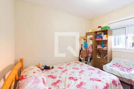 Casa à venda com 2 quartos, 95m² em Guajuviras, Canoas