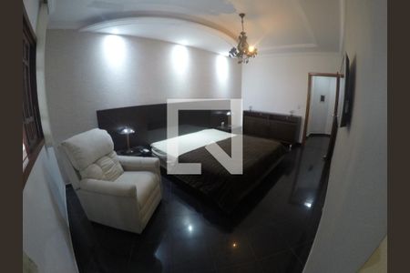 Casa para alugar com 3 quartos, 470m² em Vila Rezende, Goiânia