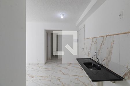 Sala/Cozinha/Área de Serviço  de apartamento para alugar com 2 quartos, 36m² em Cidade Nova São Miguel, São Paulo