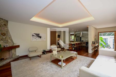 Sala de casa à venda com 5 quartos, 332m² em Vila Inah, São Paulo