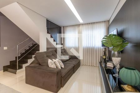 Sala de casa para alugar com 4 quartos, 380m² em Trevo, Belo Horizonte