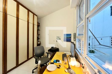 Quarto 1 de apartamento à venda com 3 quartos, 115m² em Jardim Botânico, Rio de Janeiro