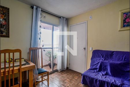 Sala de apartamento à venda com 2 quartos, 51m² em Jardim Alzira Franco, Santo André