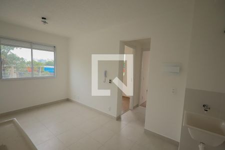 Cozinha - Área de serviço de apartamento para alugar com 2 quartos, 33m² em Socorro, São Paulo