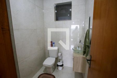 Banheiro do Quarto Suíte 1 de casa para alugar com 3 quartos, 76m² em Taquara, Rio de Janeiro