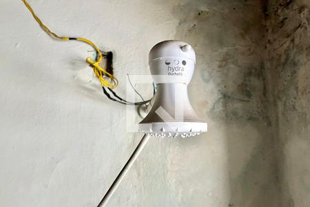 Banheiro de casa à venda com 2 quartos, 80m² em Vila Mira, São Paulo