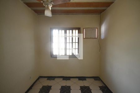 Quarto 1 de casa para alugar com 2 quartos, 136m² em Recantus, Belford Roxo
