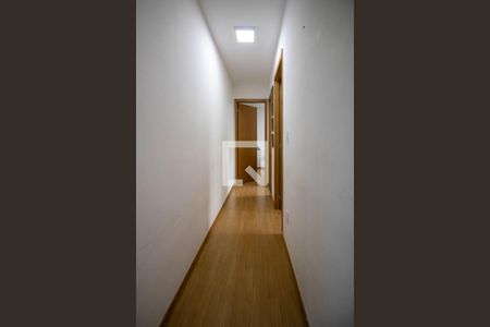 Corredor  de apartamento à venda com 2 quartos, 42m² em Parque Esmeralda, São Paulo