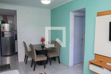 Sala de apartamento para alugar com 2 quartos, 47m² em Paciência, Rio de Janeiro