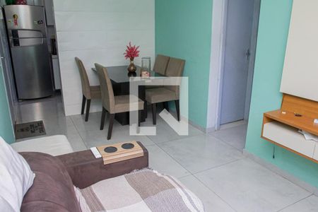 Sala de apartamento para alugar com 2 quartos, 47m² em Paciência, Rio de Janeiro