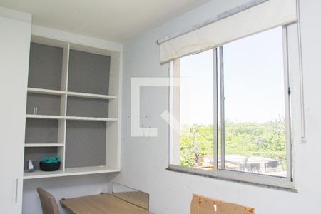 Quarto 1 de apartamento para alugar com 2 quartos, 47m² em Paciência, Rio de Janeiro