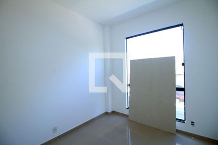 Quarto 1 de casa para alugar com 3 quartos, 180m² em Vila da Penha, Rio de Janeiro