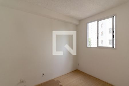 Quarto 2 de apartamento para alugar com 2 quartos, 34m² em Jardim Sabara, São Paulo