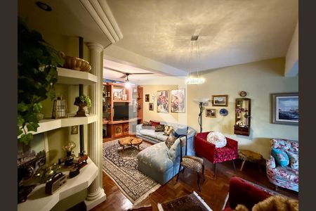 Sala  de casa à venda com 4 quartos, 160m² em Campo Belo, São Paulo