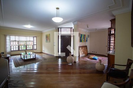 Sala  de casa para alugar com 3 quartos, 334m² em Vila Santana, Sorocaba