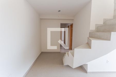 Sala 1 de apartamento para alugar com 2 quartos, 130m² em Floresta, Belo Horizonte