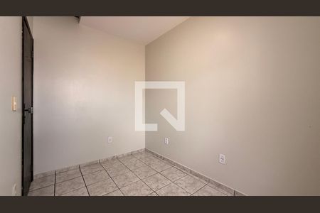 Quarto 02 de casa para alugar com 2 quartos, 100m² em Conjunto D, Brasília