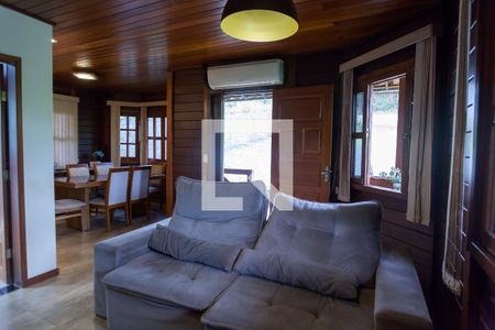 sala de casa à venda com 3 quartos, 1500m² em Canto das Águas, Rio Acima