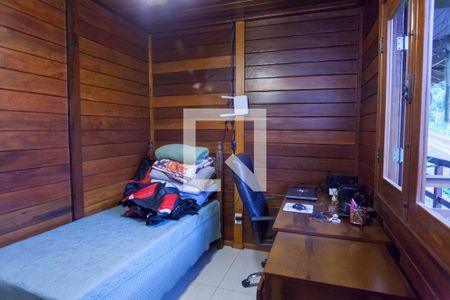 quarto 1 de casa à venda com 3 quartos, 1500m² em Canto das Águas, Rio Acima