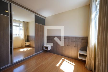 Quarto 1 de apartamento para alugar com 3 quartos, 102m² em Coqueiros, Florianópolis