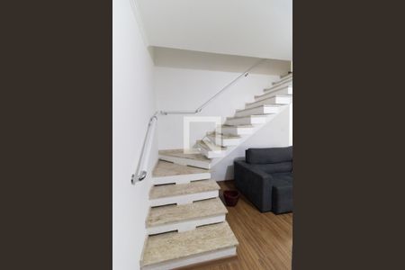 Escada de casa à venda com 3 quartos, 220m² em São João Climaco, São Paulo