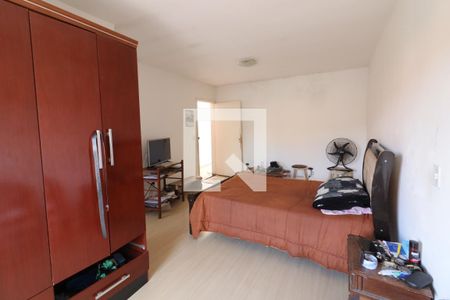 Suíte 1 de casa à venda com 4 quartos, 160m² em Santa Maria, Osasco