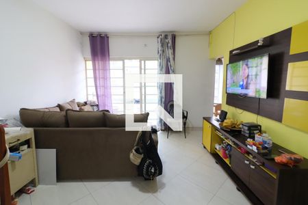 Casa à venda com 4 quartos, 160m² em Santa Maria, Osasco