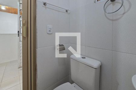 Banheiro de casa para alugar com 1 quarto, 50m² em Parque Selecta, São Bernardo do Campo