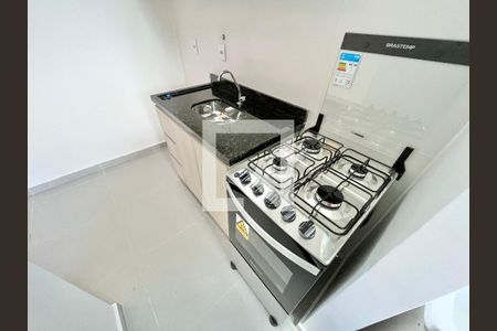 Sala/Cozinha de apartamento para alugar com 1 quarto, 38m² em Vila Mazzei, São Paulo