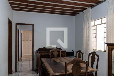 Sala 1 de casa à venda com 3 quartos, 300m² em Prado, Belo Horizonte