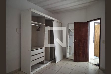 Quarto  de casa de condomínio para alugar com 1 quarto, 55m² em Vargem Pequena, Rio de Janeiro