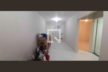Apartamento para alugar com 2 quartos, 52m² em Três Montanhas, Osasco