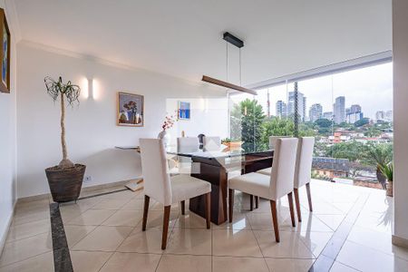 Sala 1 de casa à venda com 3 quartos, 453m² em Jardim das Bandeiras, São Paulo