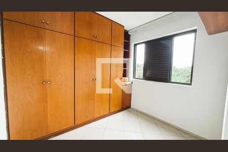 Quarto 1 de apartamento para alugar com 2 quartos, 57m² em Vila Ester (zona Norte), São Paulo