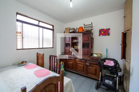SALA de casa à venda com 4 quartos, 282m² em Betânia, Belo Horizonte