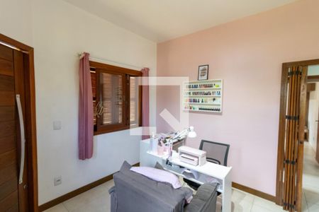 Sala de casa à venda com 3 quartos, 100m² em Vila Nova, Porto Alegre