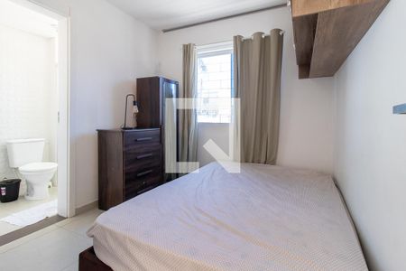 Quarto Suíte de apartamento para alugar com 1 quarto, 30m² em Cajuru, Curitiba