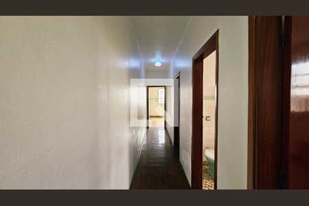 Corredor de casa à venda com 2 quartos, 760m² em Jardim Esplanada, Jundiaí