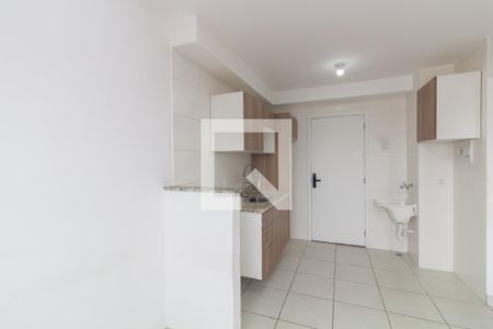 Sala/Cozinha de apartamento para alugar com 2 quartos, 33m² em Itaquera, São Paulo