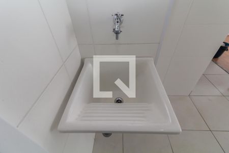 Sala/Cozinha de apartamento para alugar com 2 quartos, 33m² em Itaquera, São Paulo