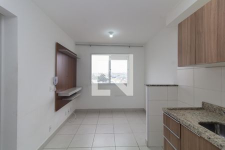 Sala/Cozinha de apartamento para alugar com 2 quartos, 33m² em Itaquera, São Paulo