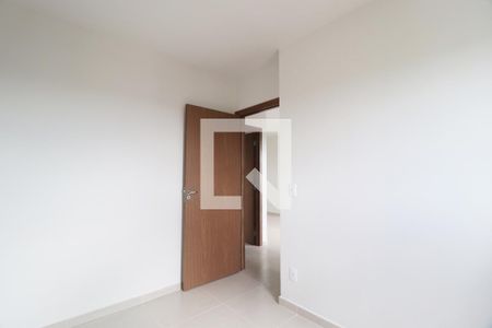 Quarto 1 de apartamento para alugar com 2 quartos, 60m² em Morumbi, Uberlândia