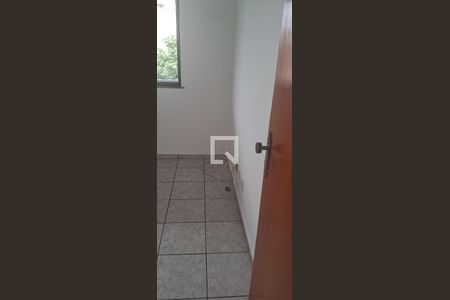 Quarto de apartamento para alugar com 2 quartos, 48m² em Todos os Santos, Rio de Janeiro