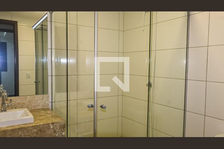 Banheiro de apartamento para alugar com 2 quartos, 62m² em Setor Bueno, Goiânia