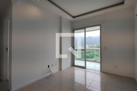 Sala de apartamento para alugar com 3 quartos, 78m² em Barra Olímpica, Rio de Janeiro