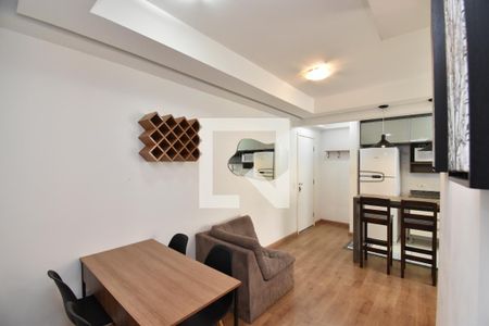 Sala de apartamento para alugar com 2 quartos, 54m² em Bacacheri, Curitiba