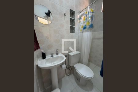 Banheiro 1 de casa à venda com 4 quartos, 210m² em Boa Vista, Belo Horizonte