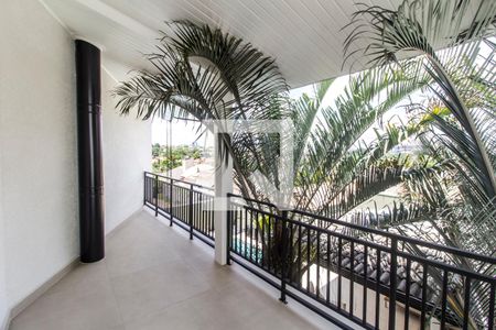 Varanda de casa de condomínio à venda com 3 quartos, 440m² em Alphaville, Santana de Parnaíba