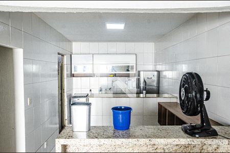Casa para alugar com 2 quartos, 270m² em Cosmos, Rio de Janeiro