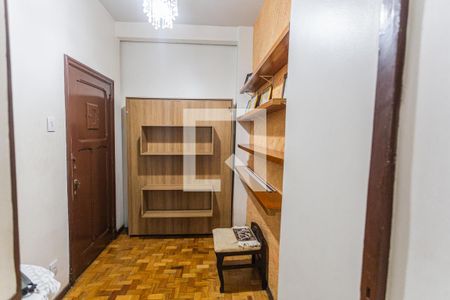 Sala 1 de apartamento para alugar com 2 quartos, 130m² em Centro, Belo Horizonte
